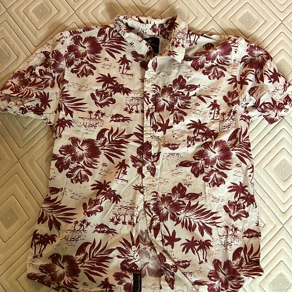 Tilly’s collared shirt